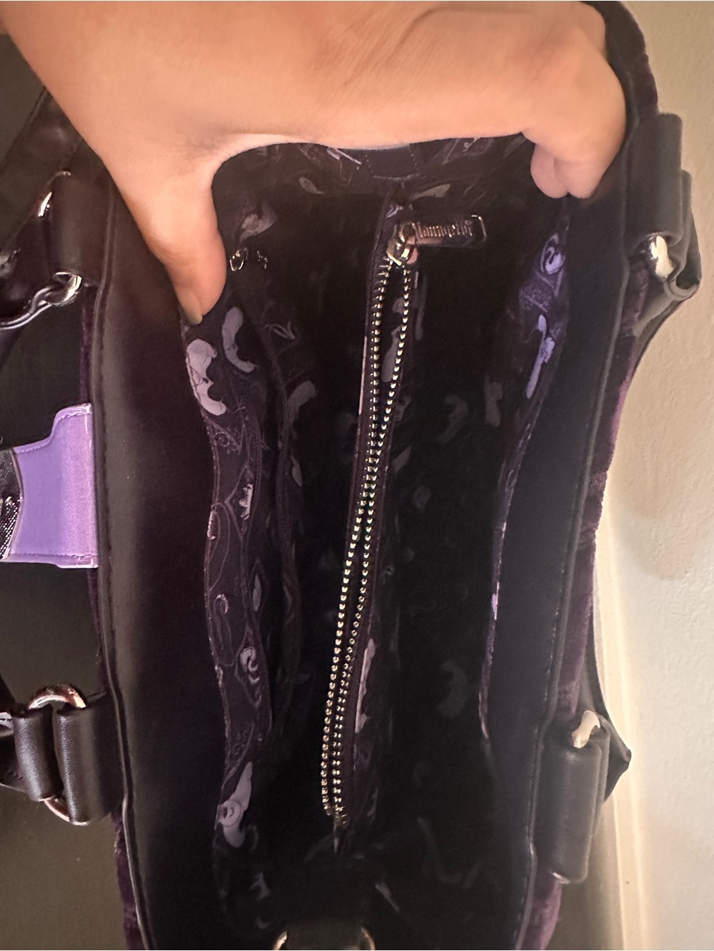 Ursula Loungefly Crossbody Purse - Picture 3 of 3